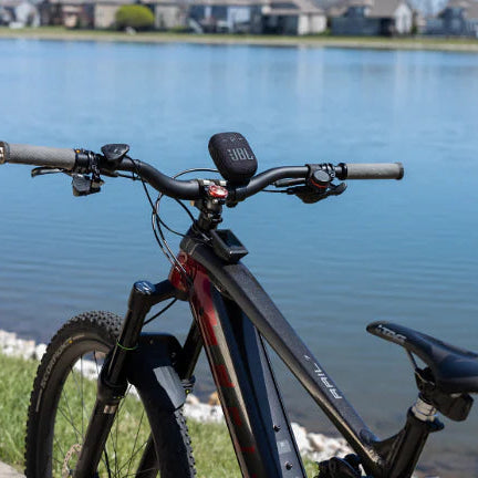 Parlante Portátil para manubrio 🎶 WIND PROMAX 💥 (Última Generación Adaptable a Bicicleta o moto)