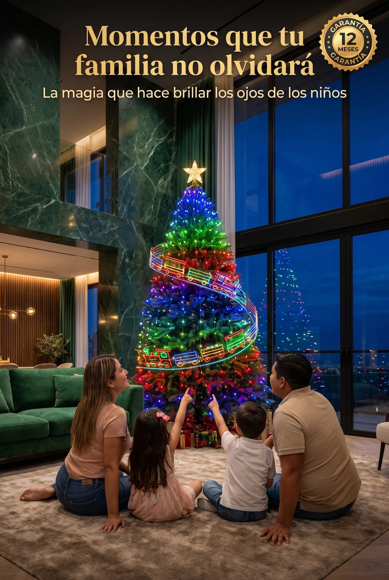 Familia mirando el árbol con el tren navideño de luces